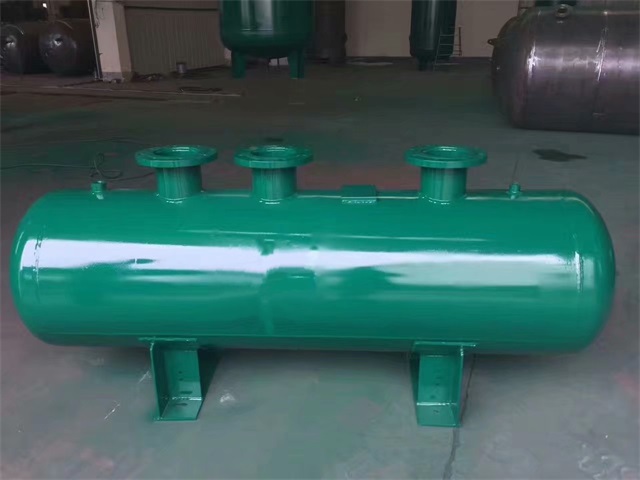 凤泉凤泉凤泉蒸汽分气缸1.jpeg